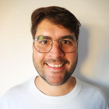 Alan Bustamante